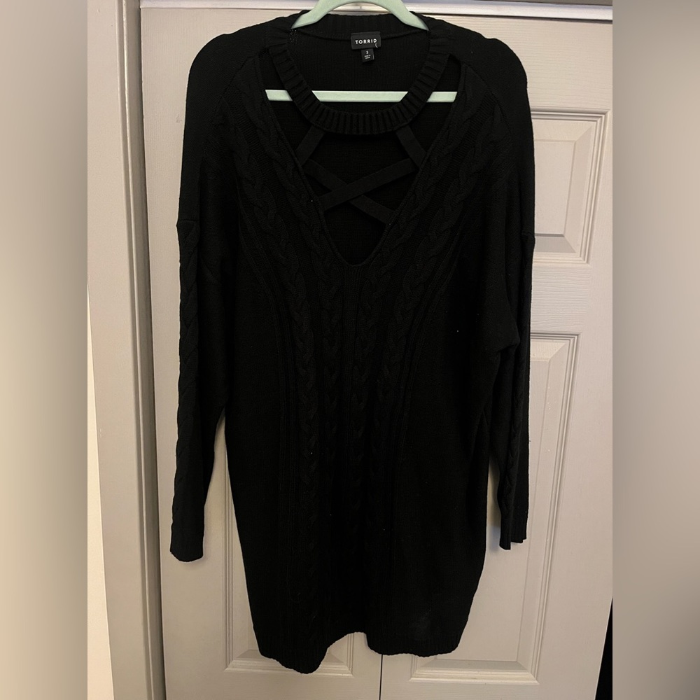 Torrid size 3 long sweater